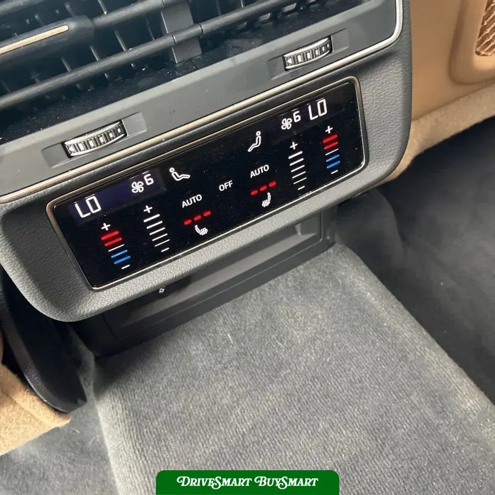 2025 Audi Q7 Premium Plus 55