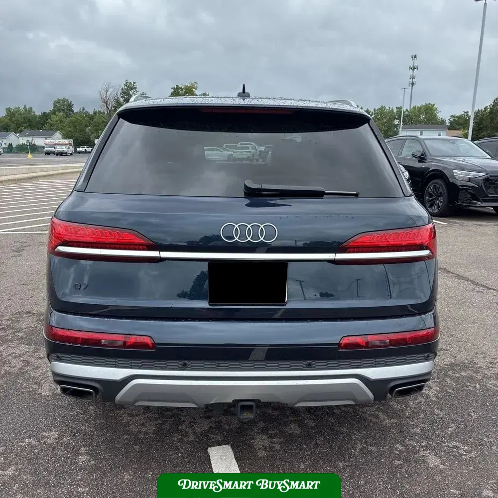 2025 Audi Q7 Premium Plus 55