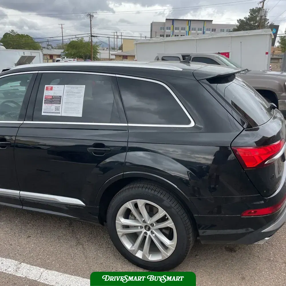 2025 Audi Q7 Premium Plus 55
