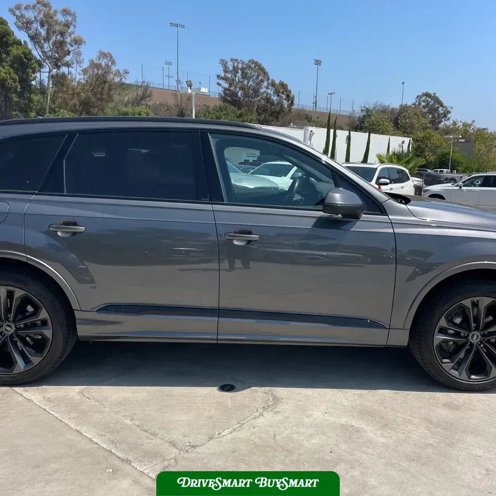 2025 Audi Q7 Premium Plus 55