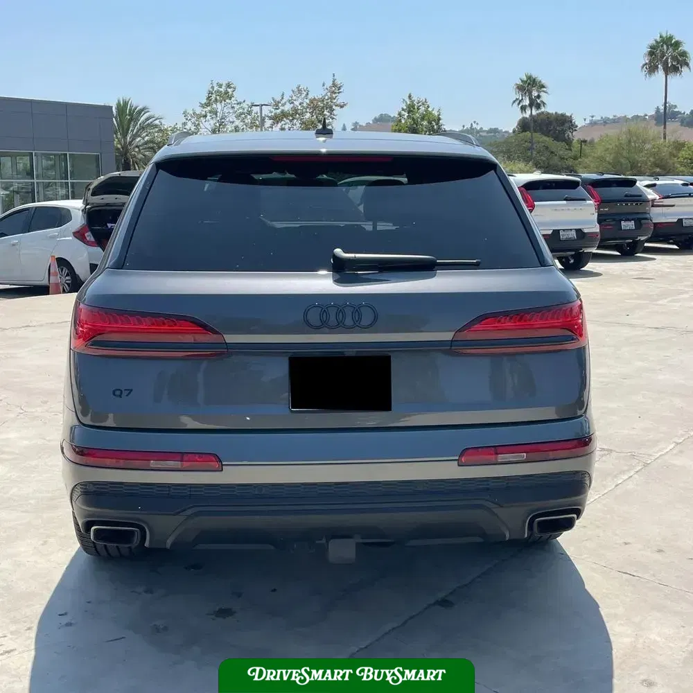 2025 Audi Q7 Premium Plus 55