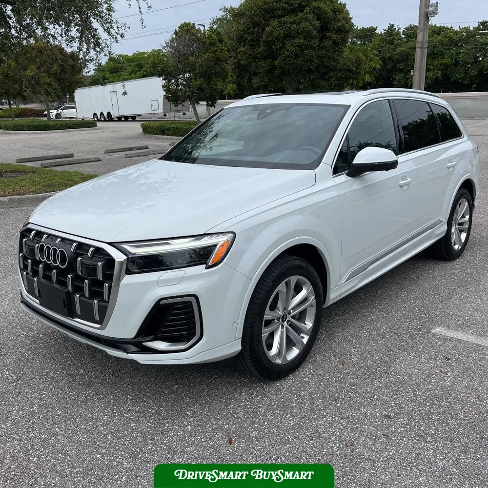 2025 Audi Q7 Premium Plus 55