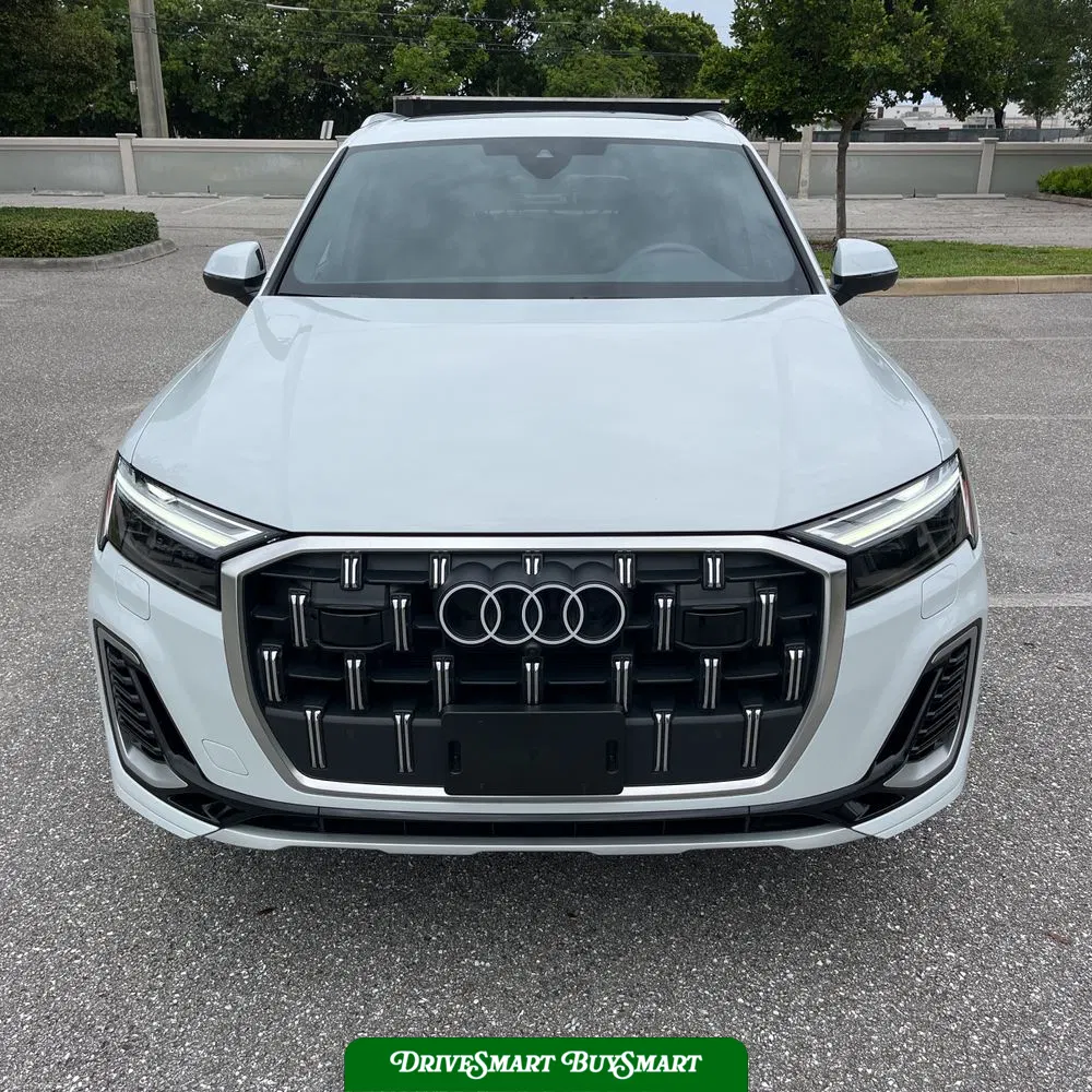 2025 Audi Q7 Premium Plus 55