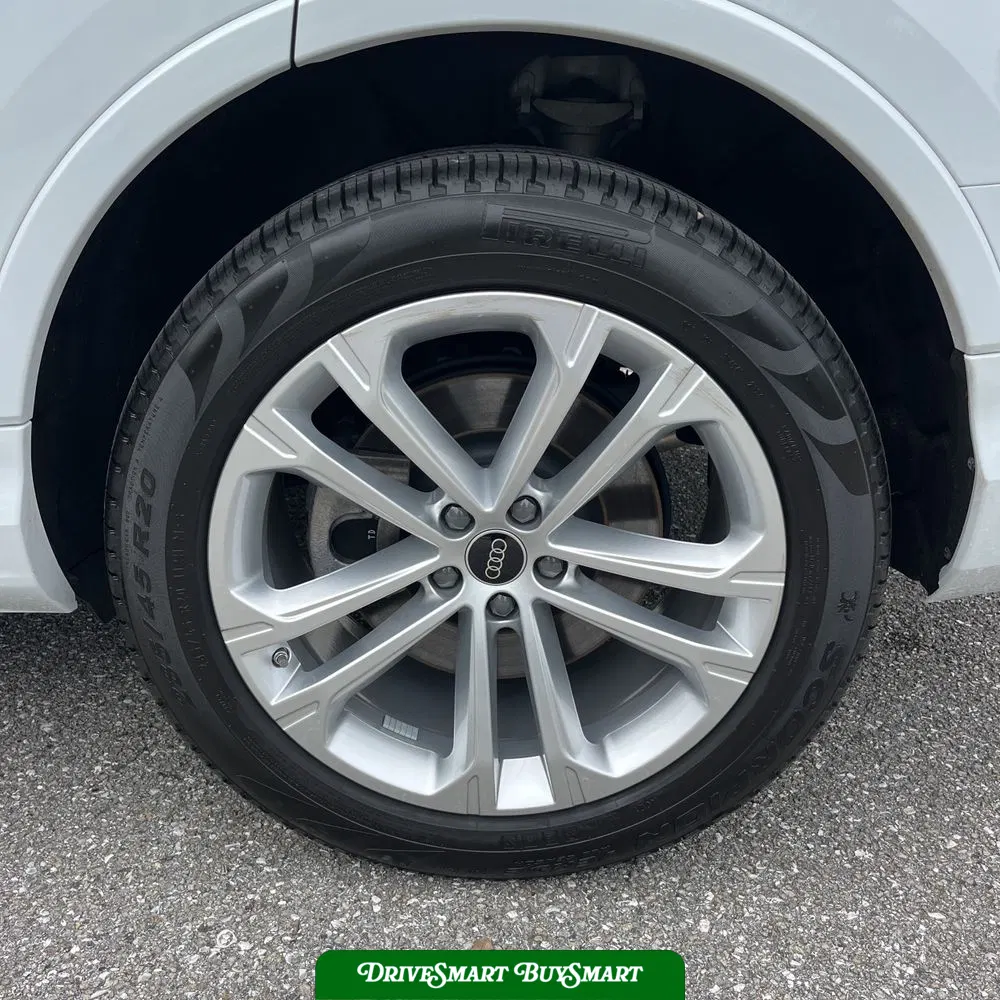 2025 Audi Q7 Premium Plus 55