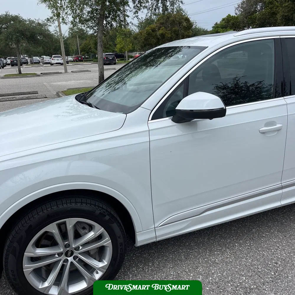 2025 Audi Q7 Premium Plus 55