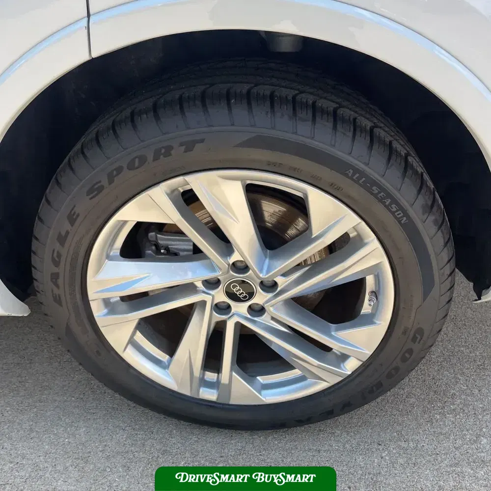 2024 Audi Q7 Premium Plus 55