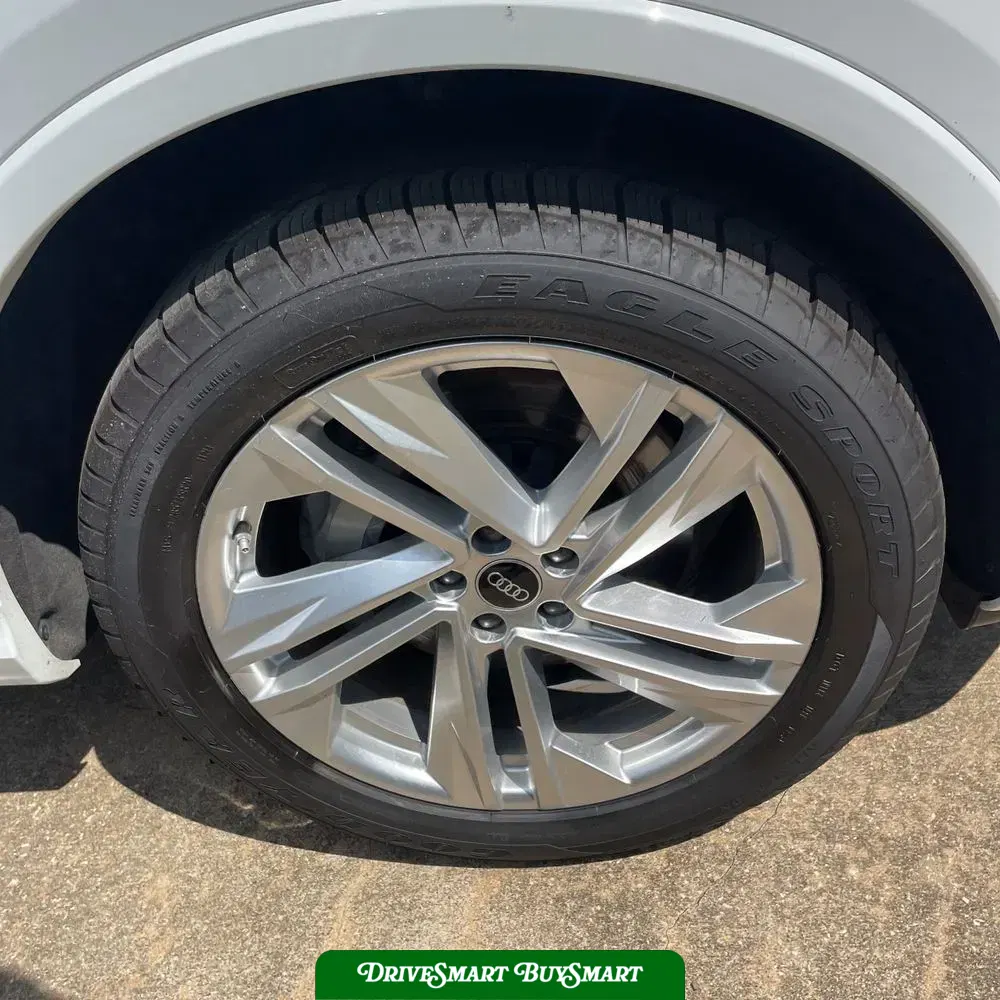 2024 Audi Q7 Premium Plus 55