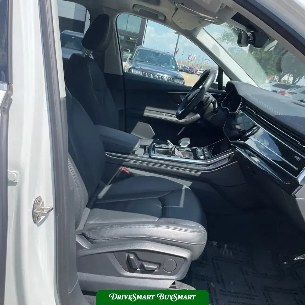 2024 Audi Q7 Premium Plus 55
