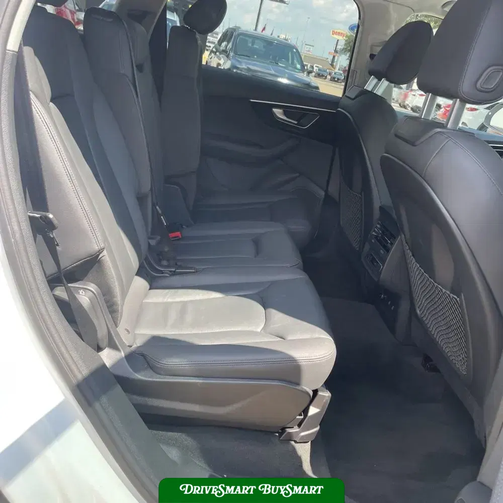 2024 Audi Q7 Premium Plus 55