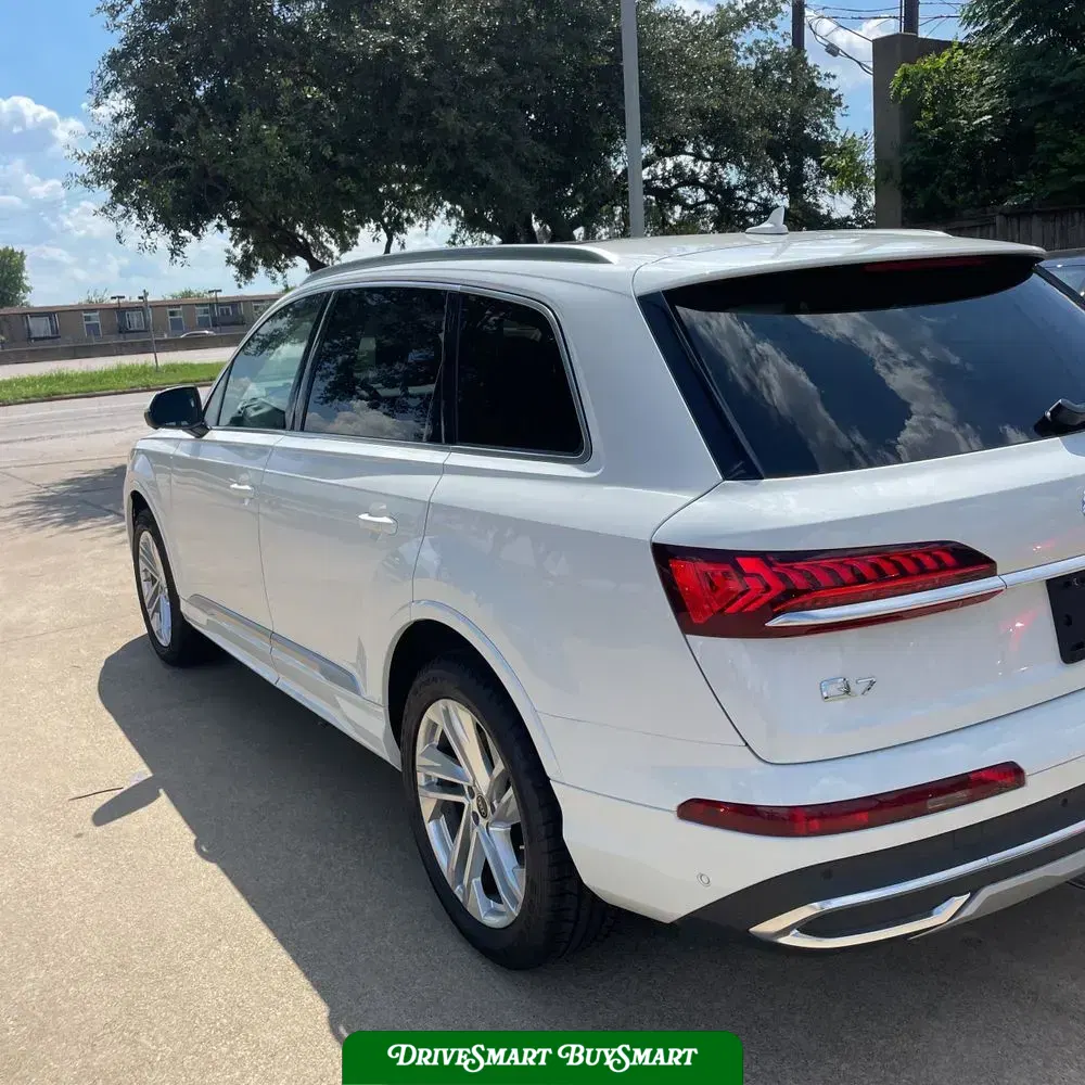 2024 Audi Q7 Premium Plus 55
