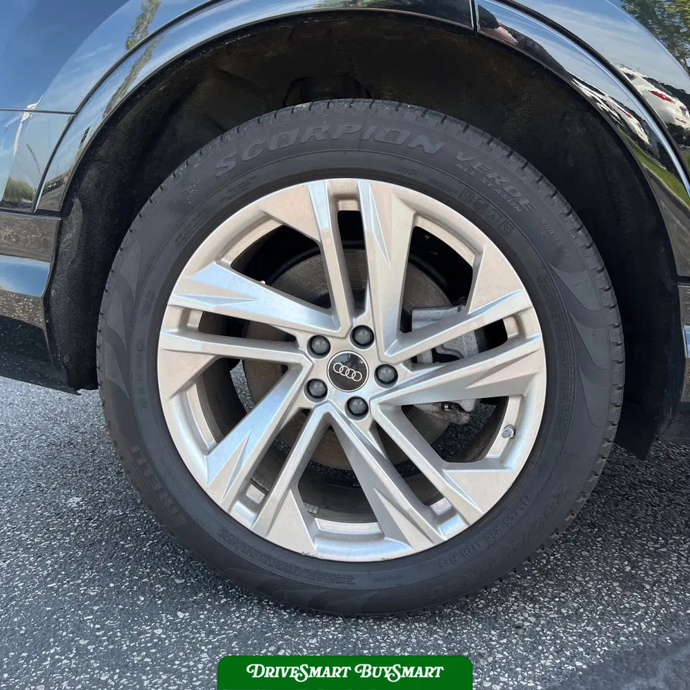 2024 Audi Q7 Premium Plus 55