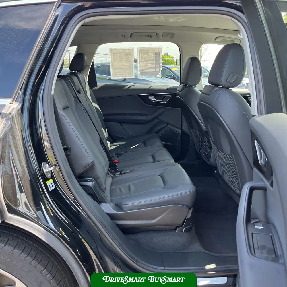 2024 Audi Q7 Premium Plus 55