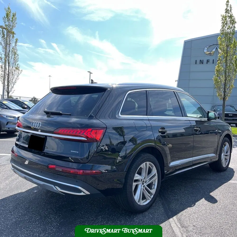 2024 Audi Q7 Premium Plus 55
