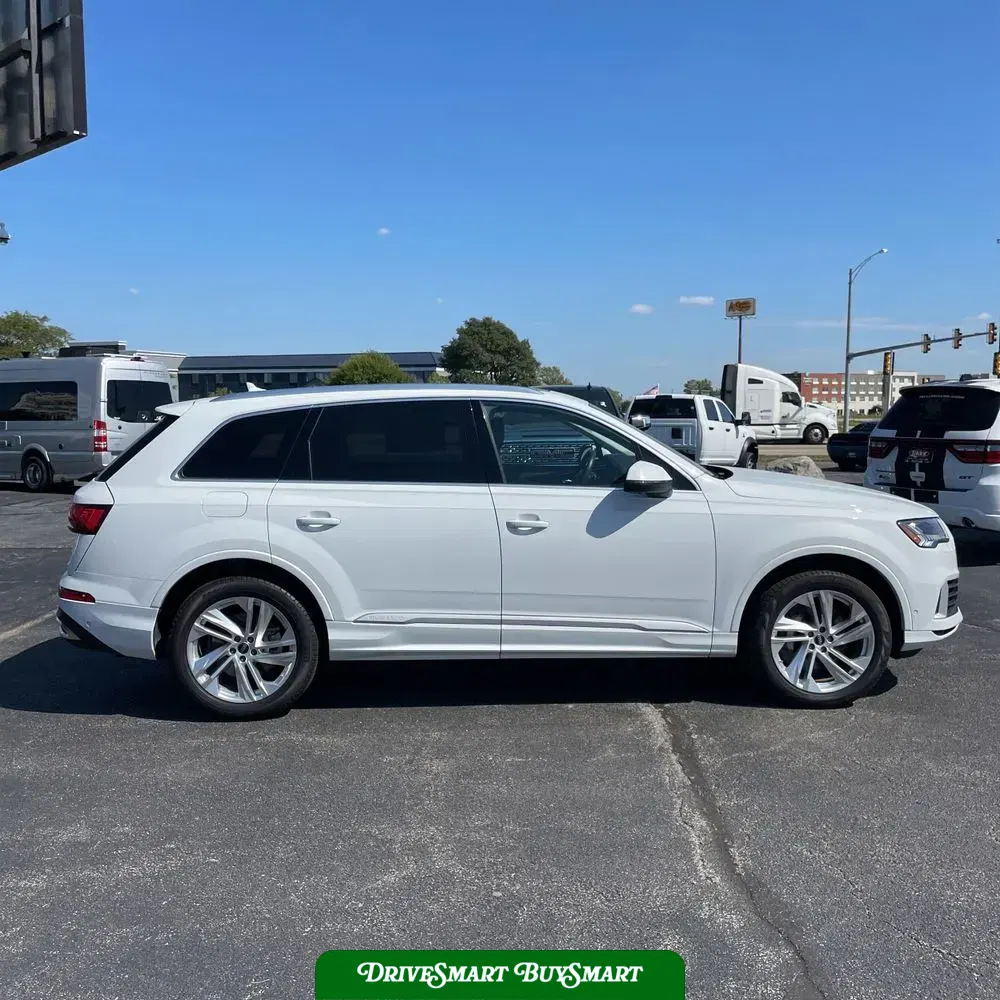 2024 Audi Q7 Premium Plus 55