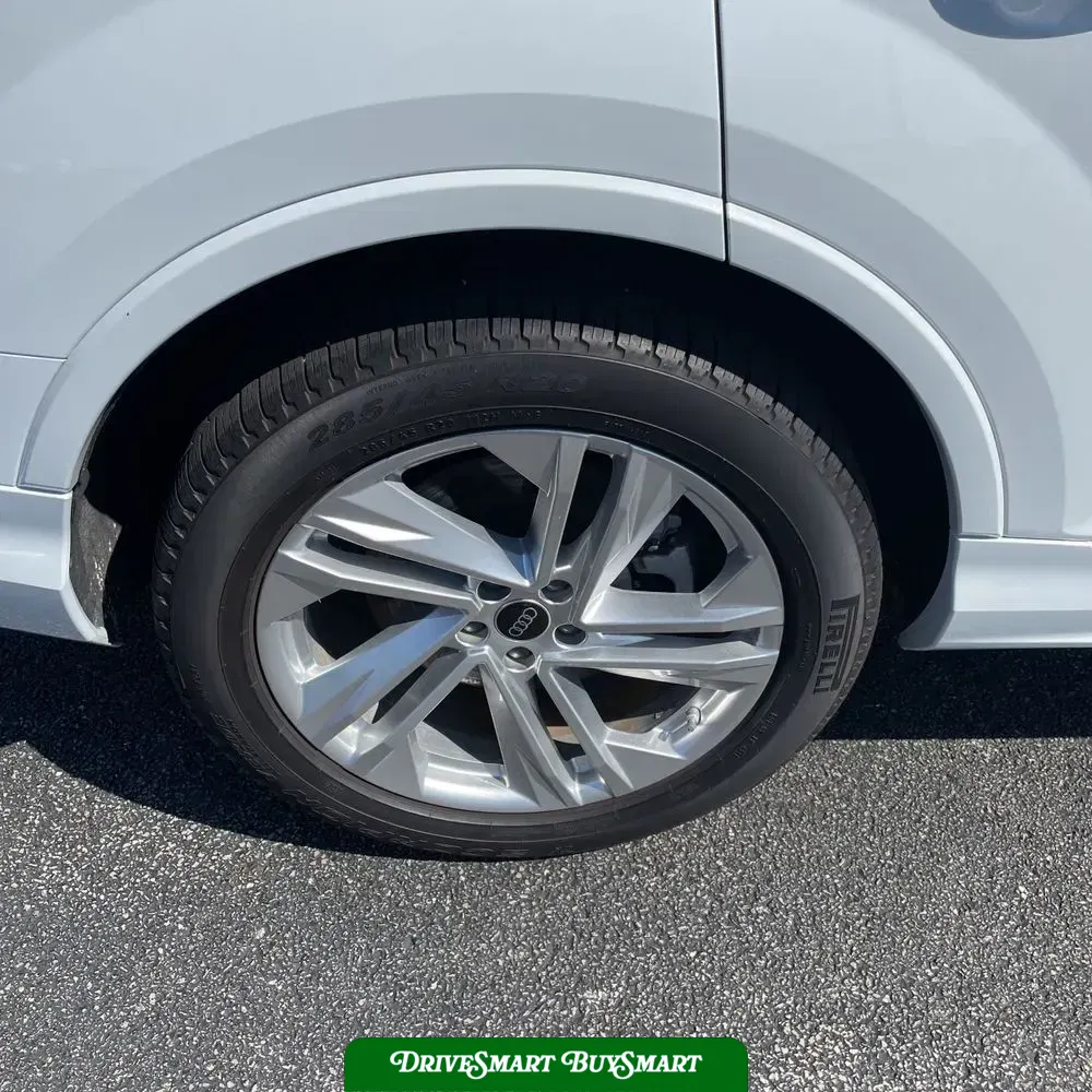 2024 Audi Q7 Premium Plus 55
