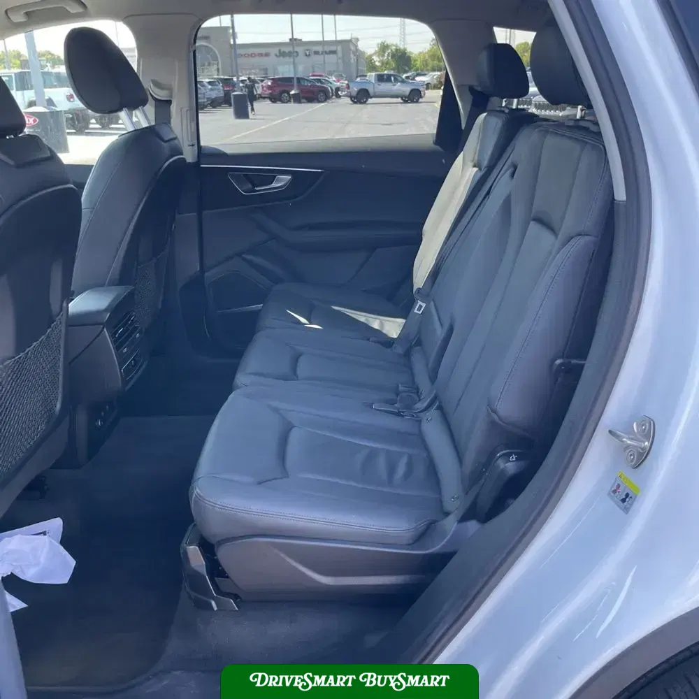 2024 Audi Q7 Premium Plus 55