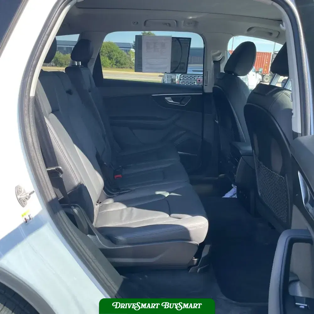 2024 Audi Q7 Premium Plus 55