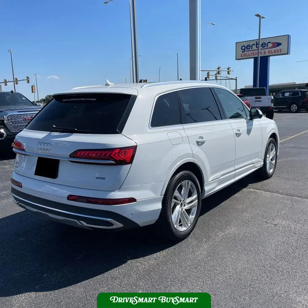 2024 Audi Q7 Premium Plus 55