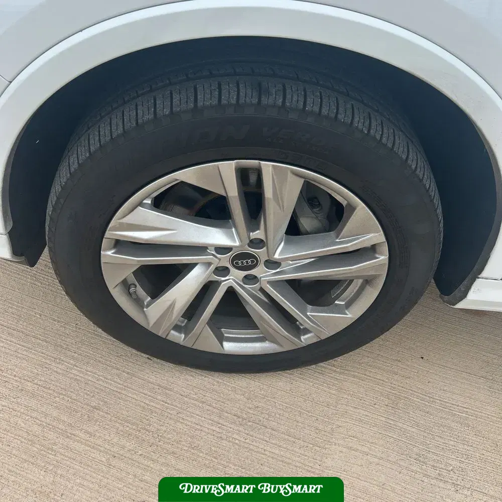 2024 Audi Q7 Premium Plus 55