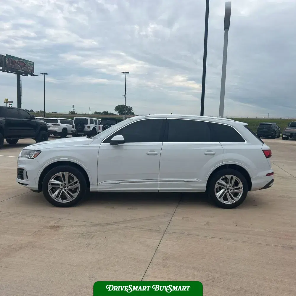2024 Audi Q7 Premium Plus 55