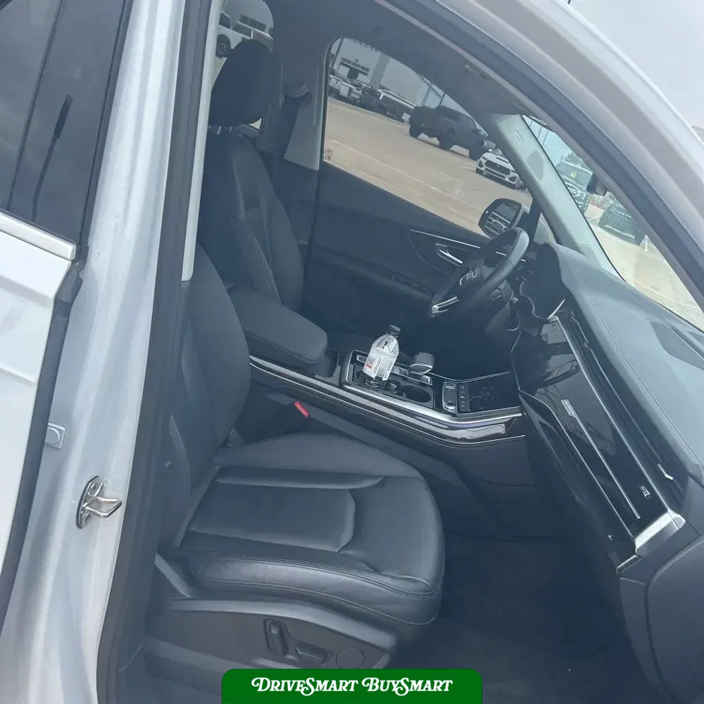 2024 Audi Q7 Premium Plus 55