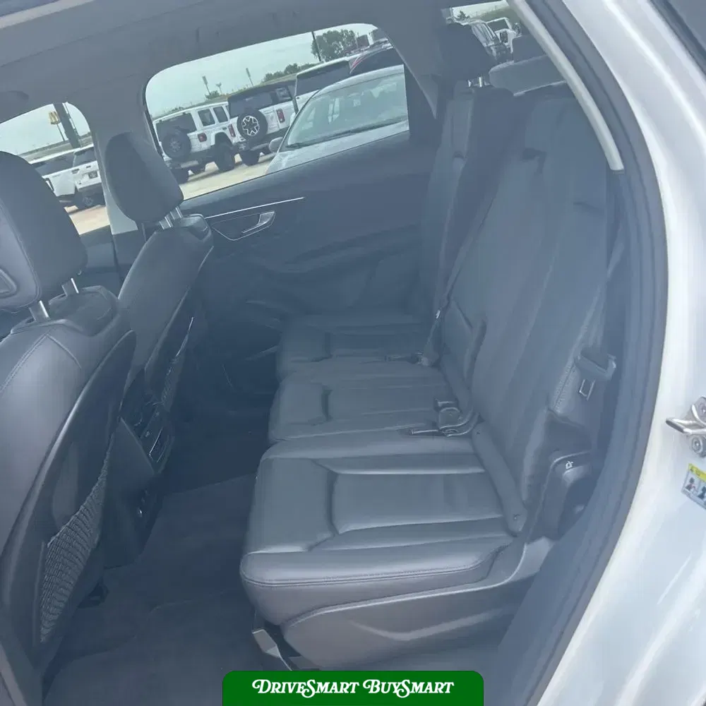 2024 Audi Q7 Premium Plus 55