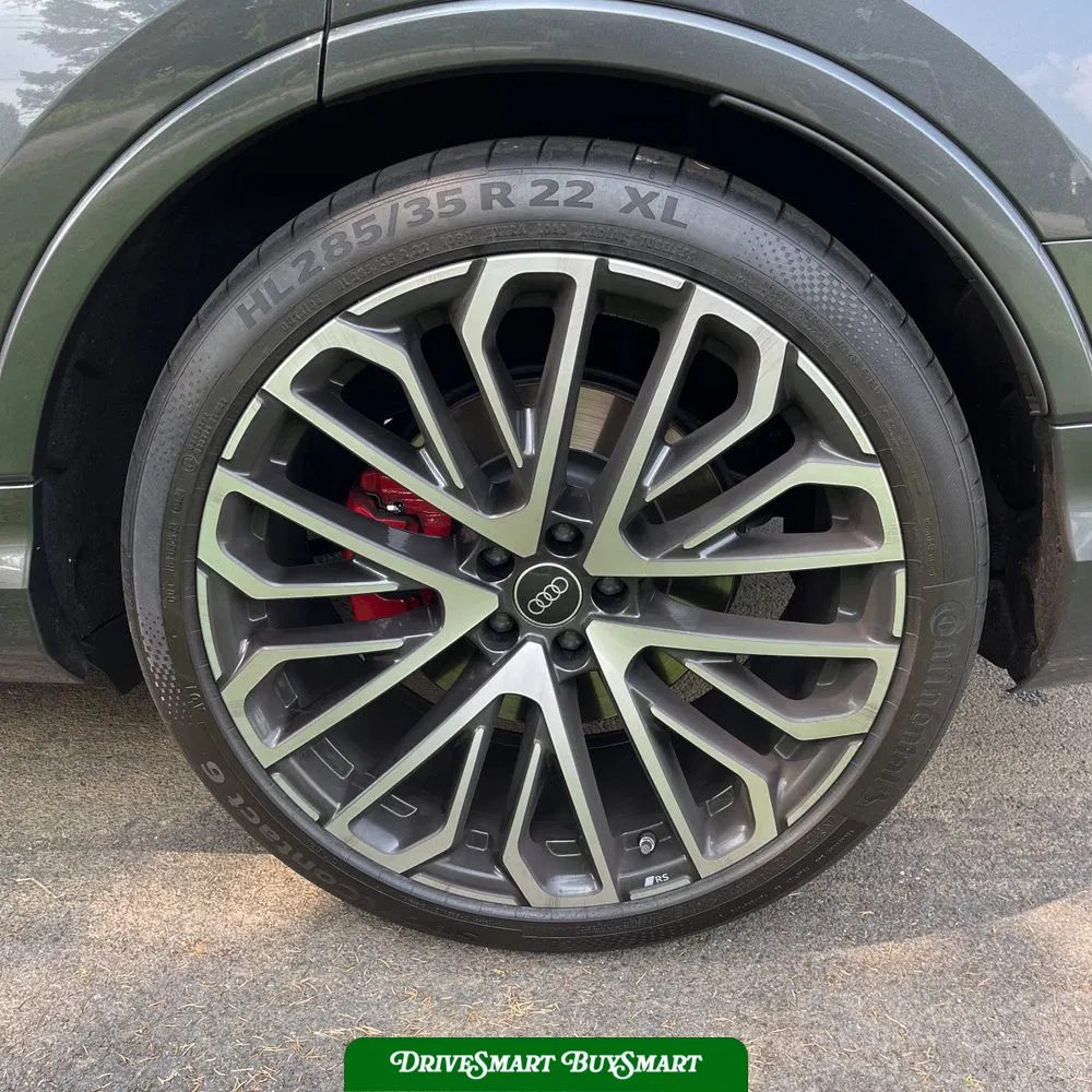 2025 Audi SQ7 Prestige