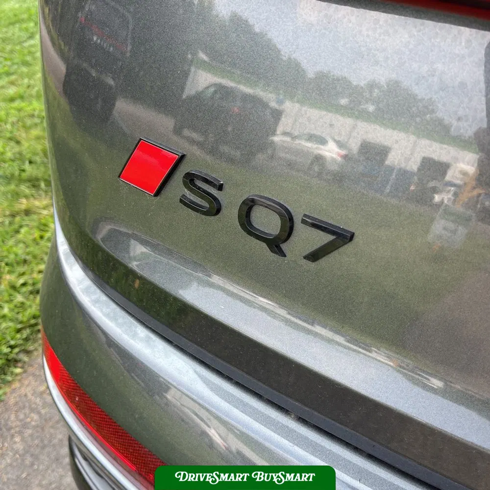 2025 Audi SQ7 Prestige