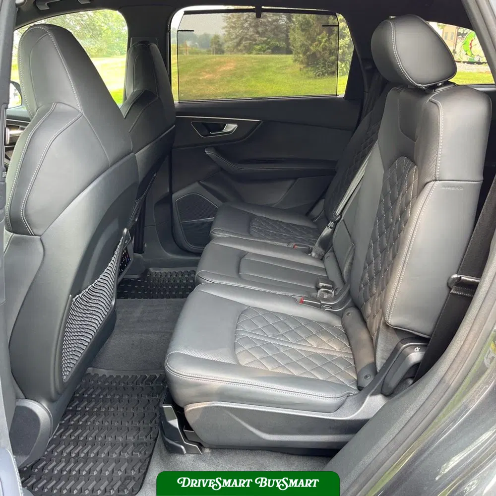 2025 Audi SQ7 Prestige