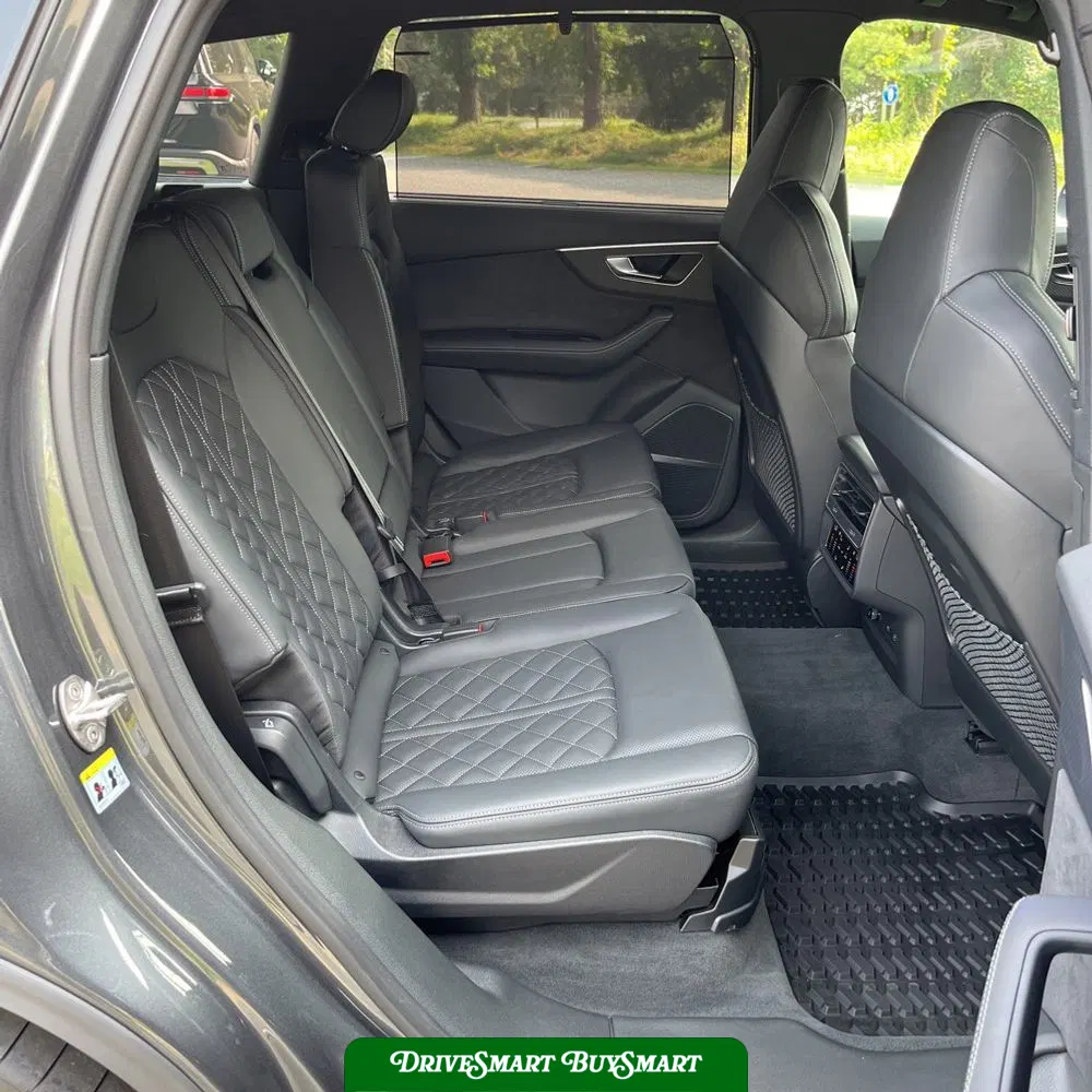 2025 Audi SQ7 Prestige