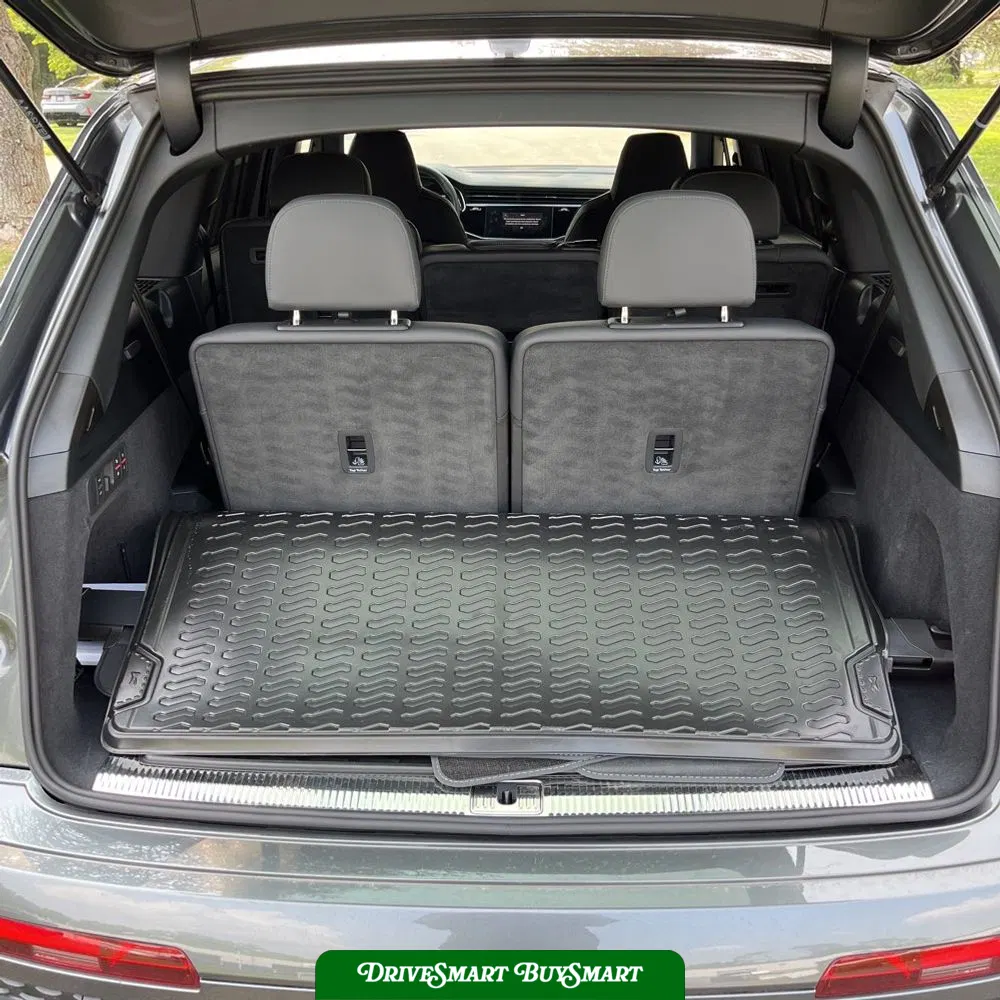 2025 Audi SQ7 Prestige