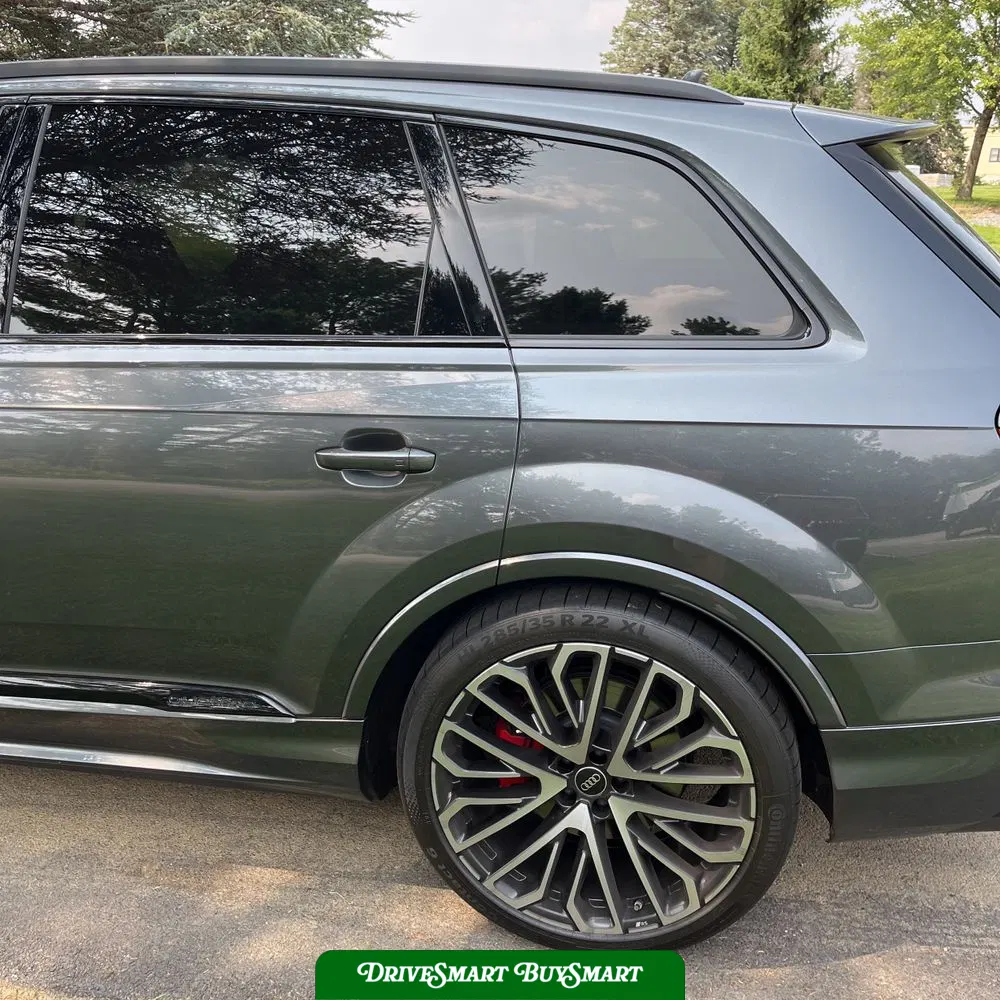 2025 Audi SQ7 Prestige