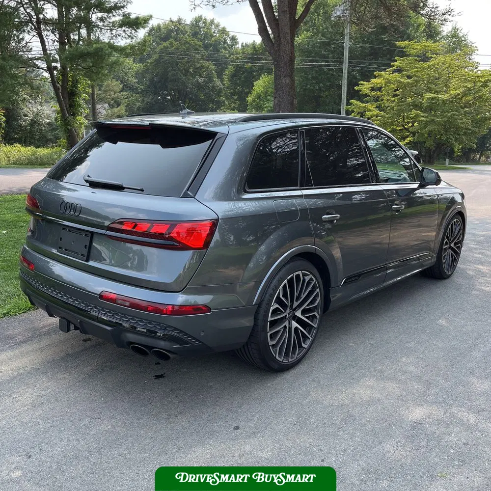 2025 Audi SQ7 Prestige