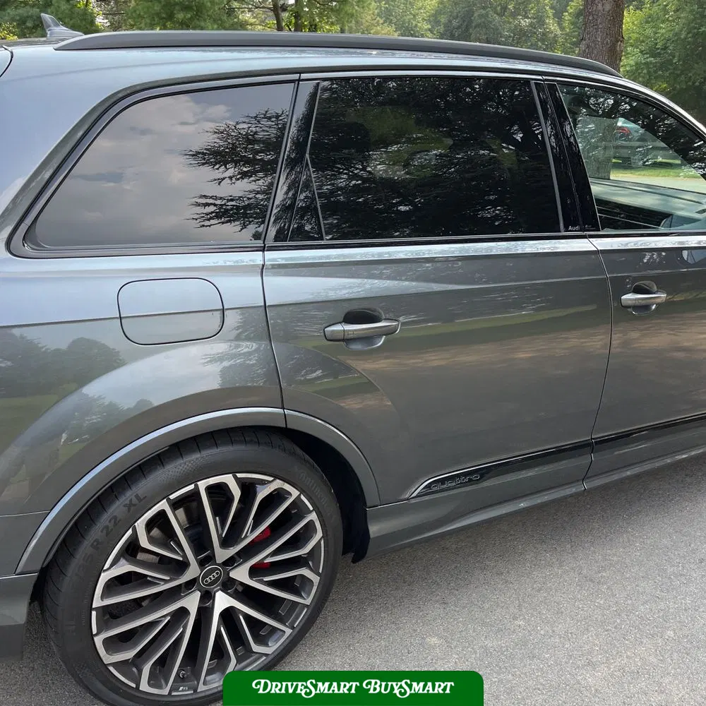 2025 Audi SQ7 Prestige