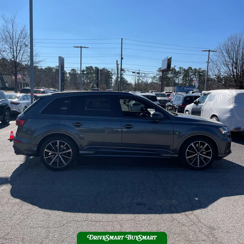 2023 Audi SQ7 Prestige