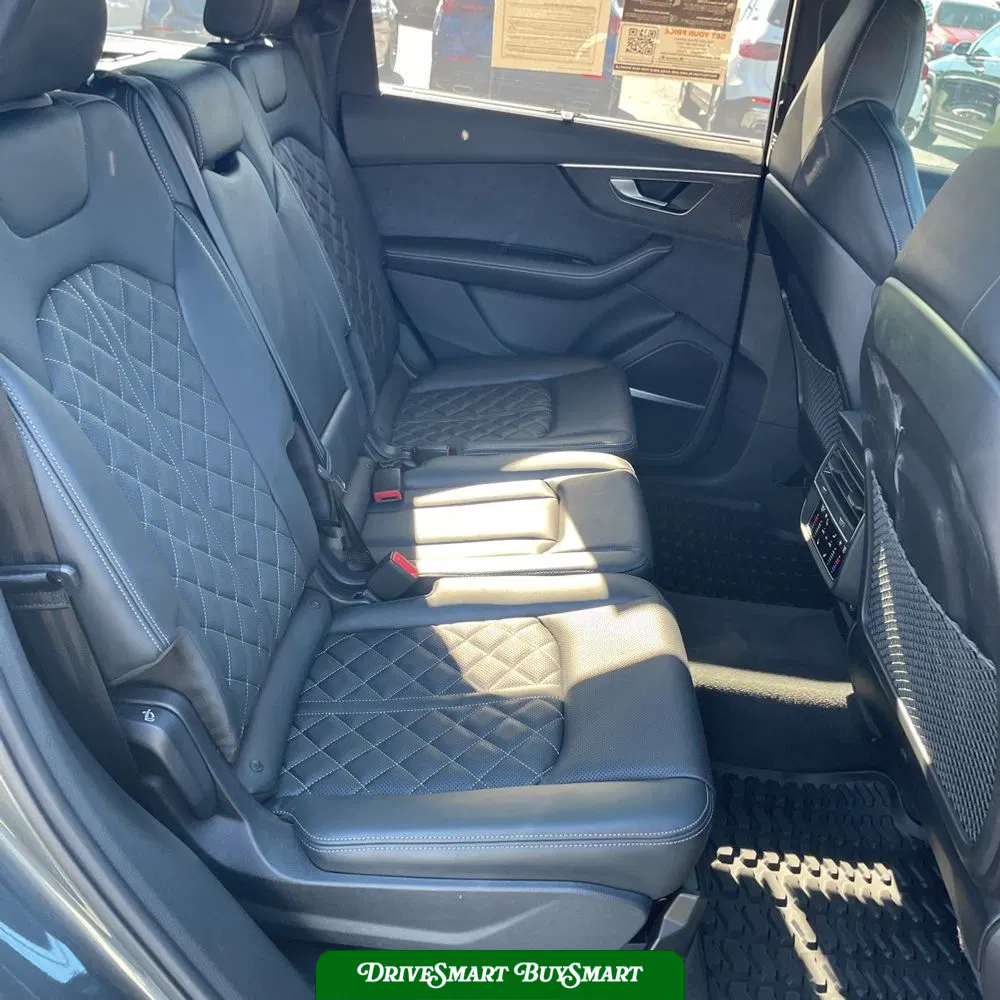 2023 Audi SQ7 Prestige