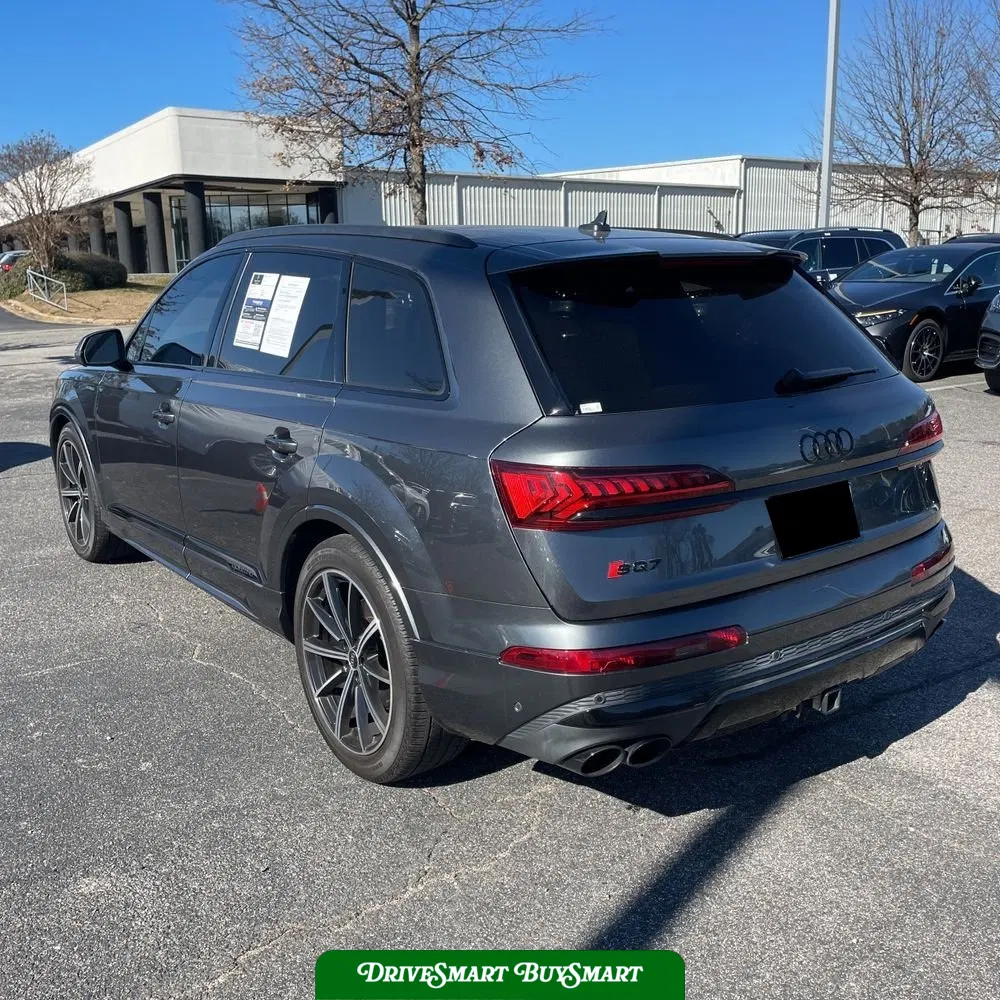 2023 Audi SQ7 Prestige