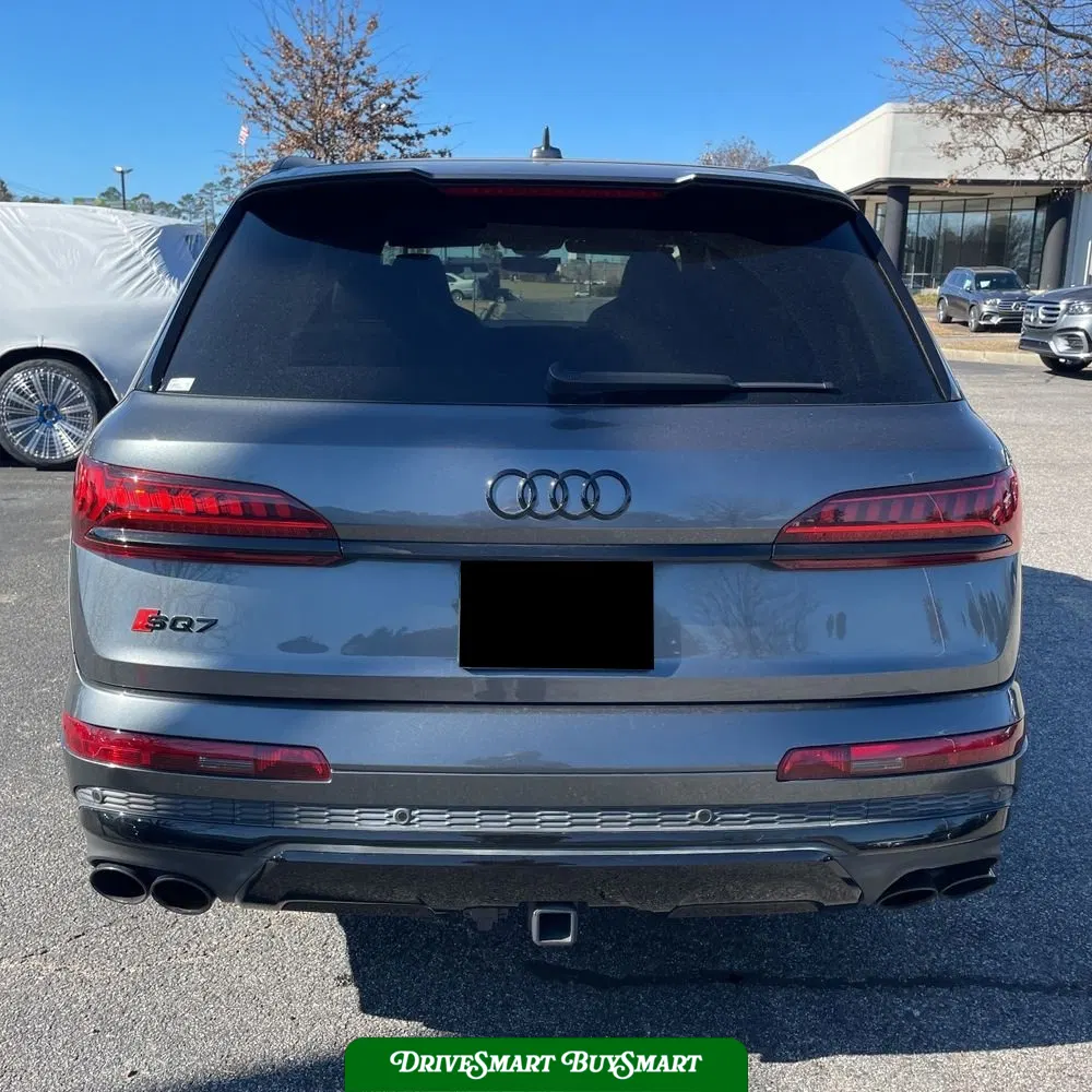 2023 Audi SQ7 Prestige
