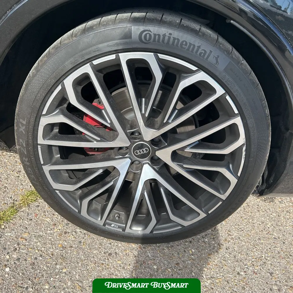 2025 Audi SQ7 Prestige