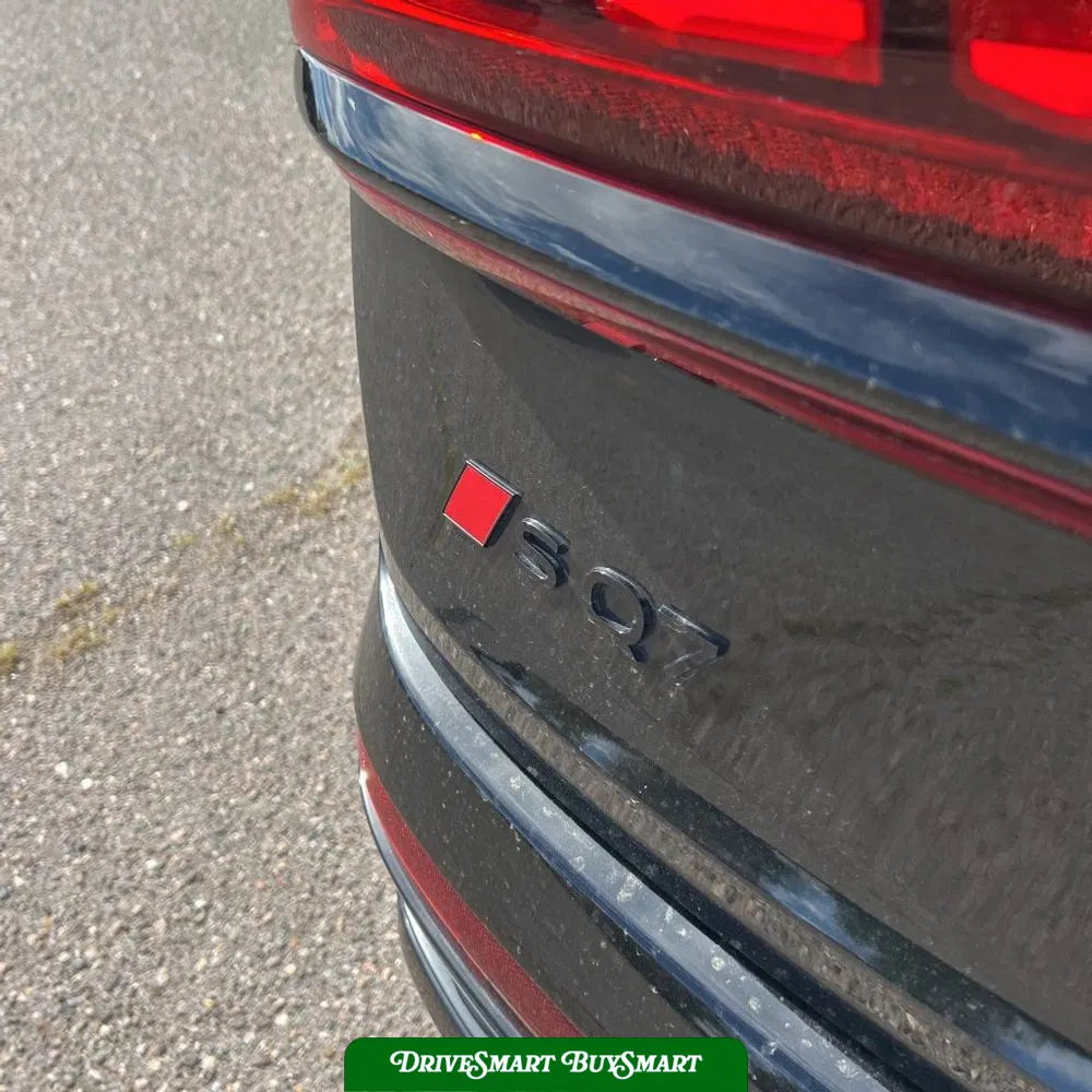 2025 Audi SQ7 Prestige