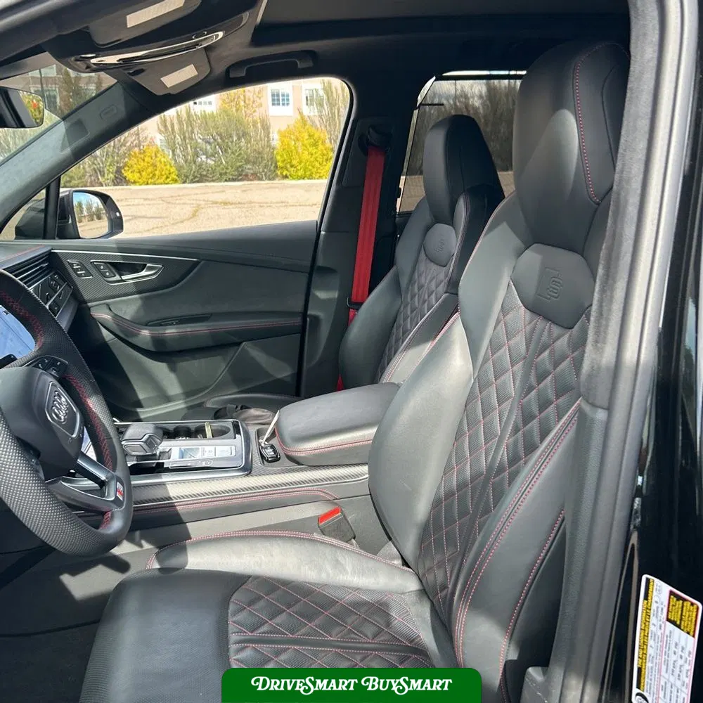 2025 Audi SQ7 Prestige