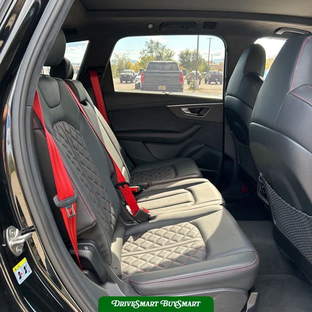 2025 Audi SQ7 Prestige