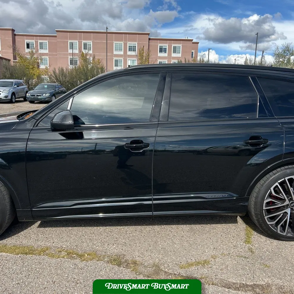 2025 Audi SQ7 Prestige