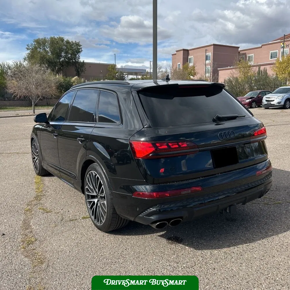 2025 Audi SQ7 Prestige