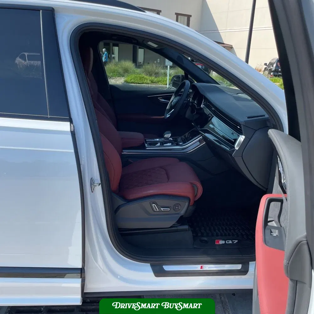 2023 Audi SQ7 Prestige