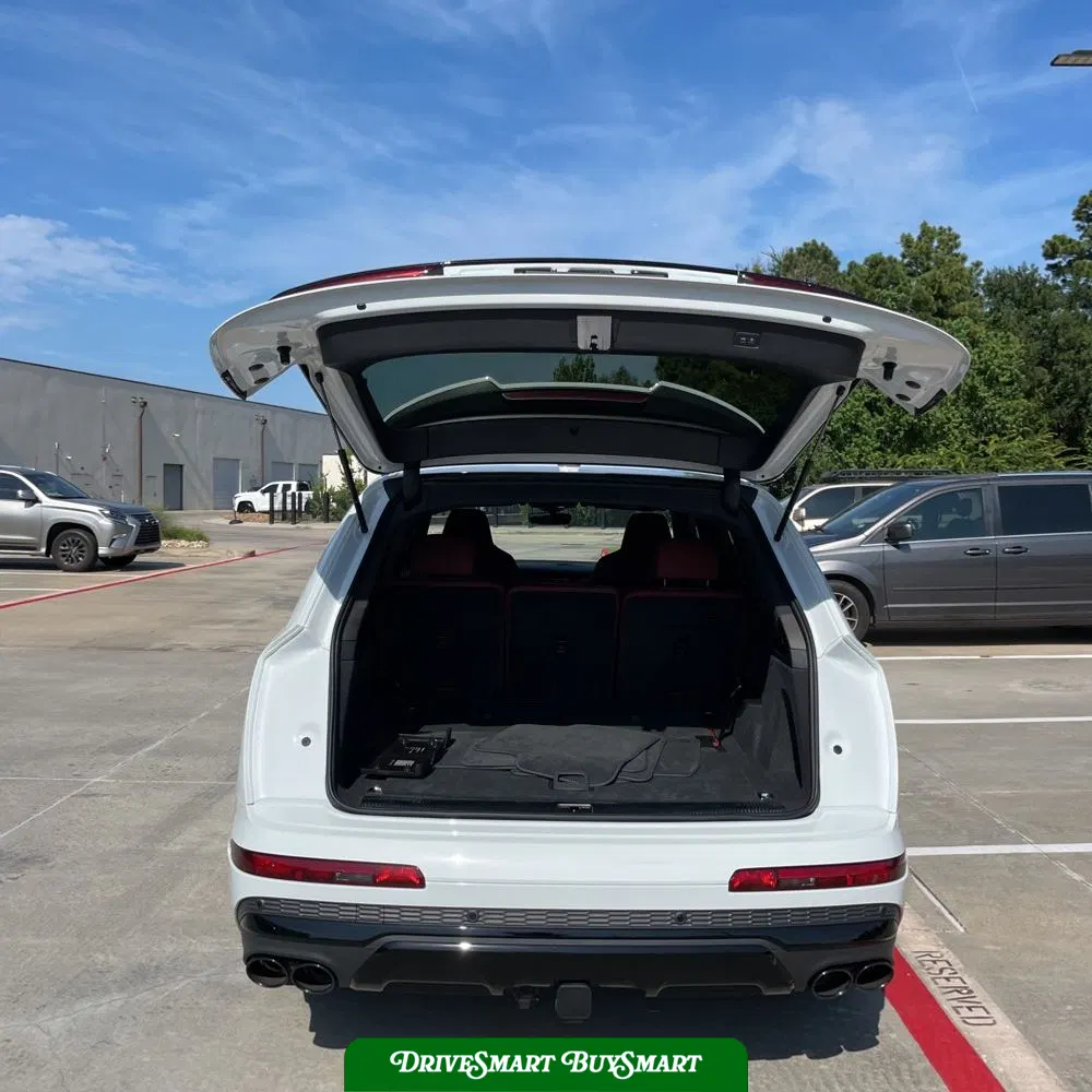 2023 Audi SQ7 Prestige