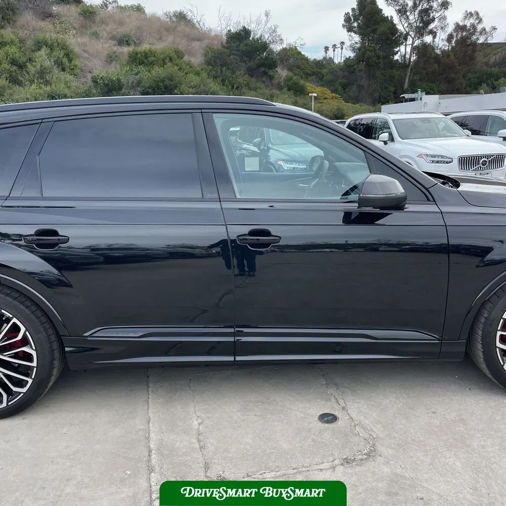 2025 Audi SQ7 Prestige