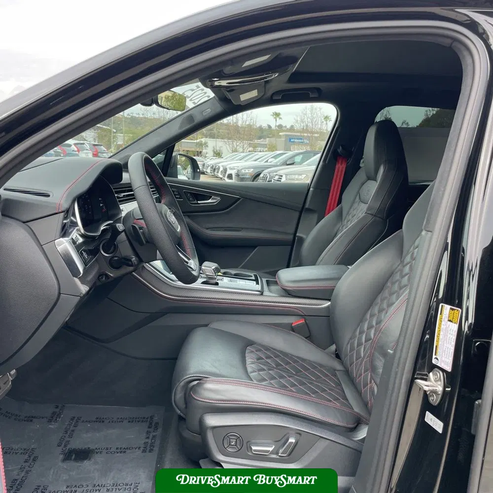2025 Audi SQ7 Prestige