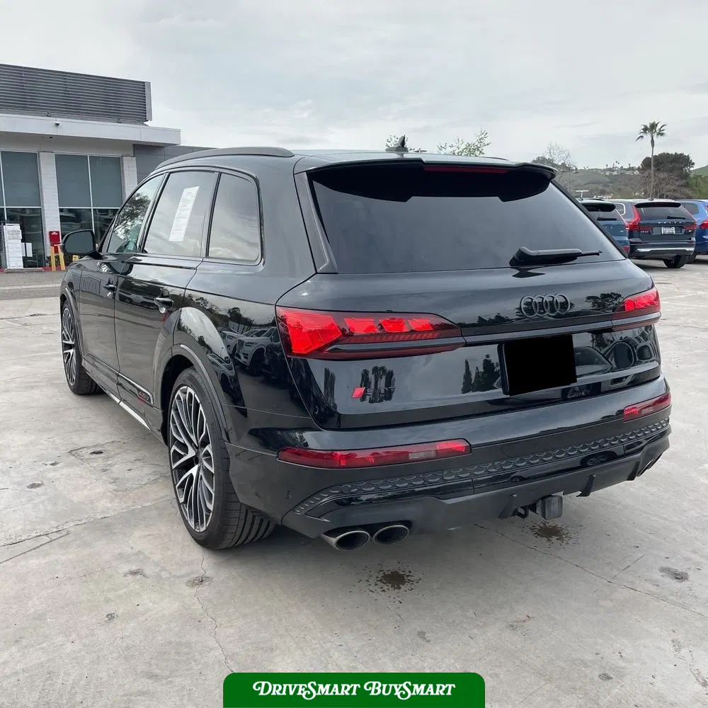 2025 Audi SQ7 Prestige