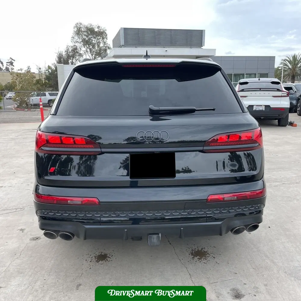 2025 Audi SQ7 Prestige